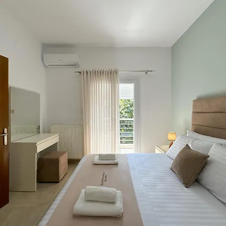 Empire 4 * Nea Michaniona