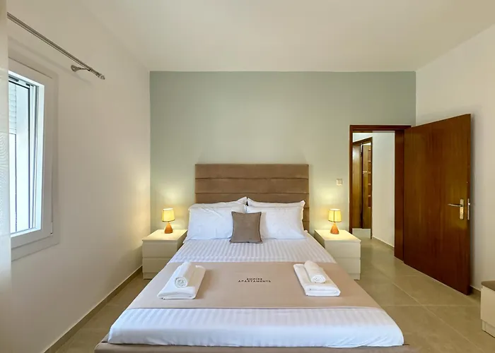 Empire 4 * Nea Michaniona